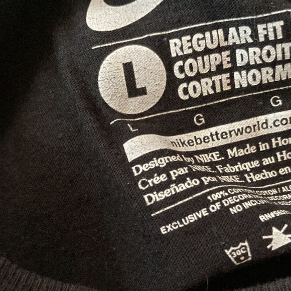 Men’s Nike Shirt - Picture 2 of 2